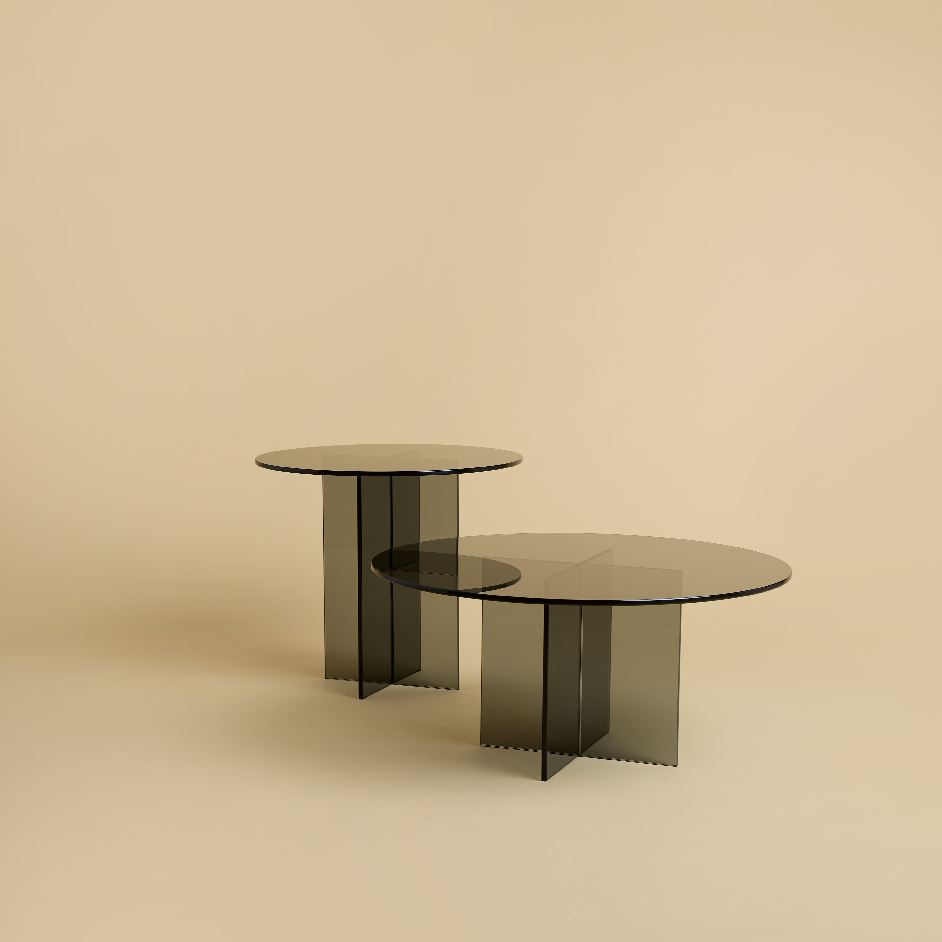 【Tk】BINA ALEC COFFEE TABLE Amazon.com: Alaterre Furniture Alpine 2-Tier Live Edge Coffee